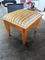 Ancien Repose Pied Tabouret Escabeau