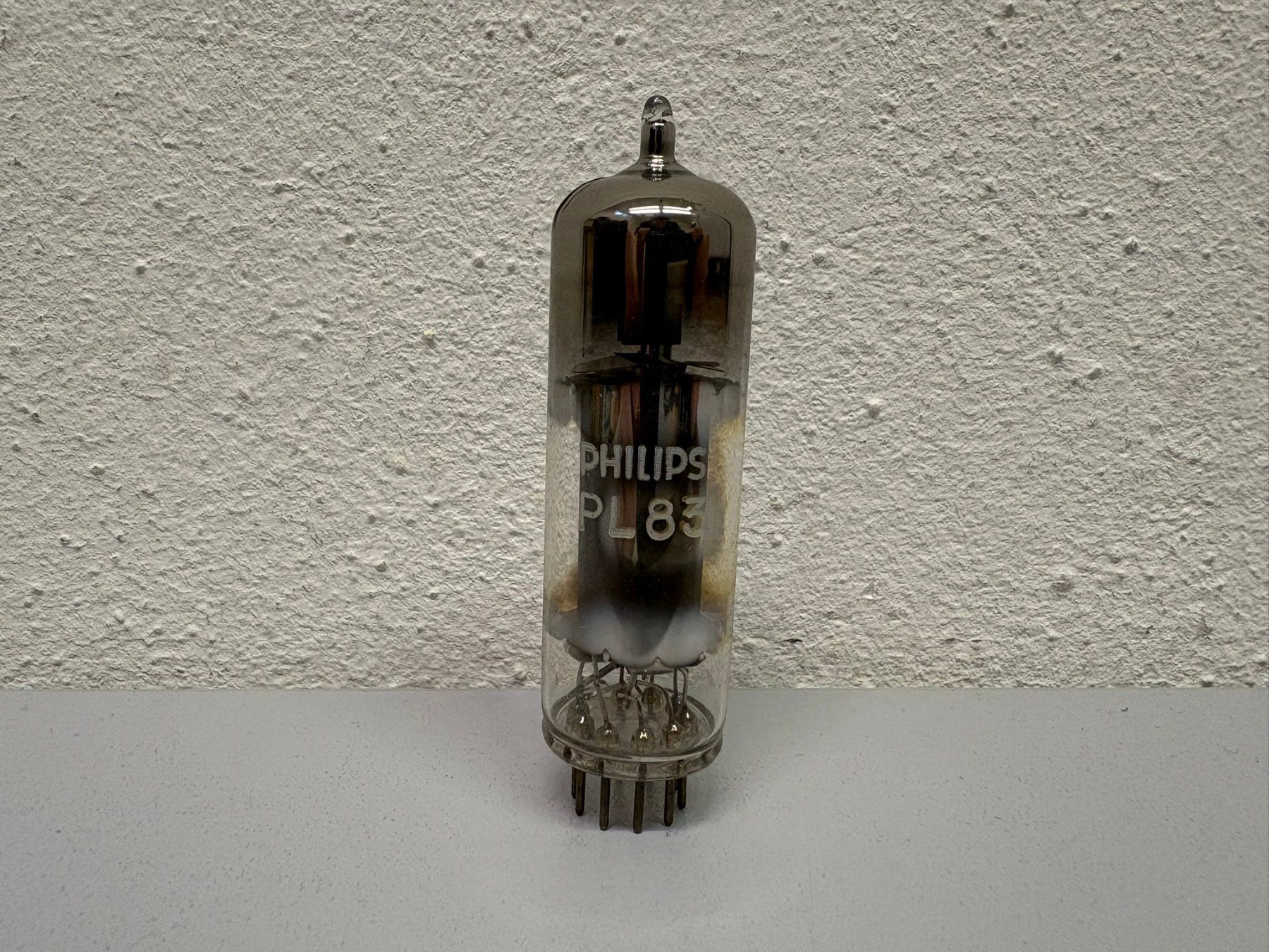 Philips Componenti elettronici: Philips PL 83 – Nuovo (secondo la descrizione) da Hochdorf venduto da av-electronics 1