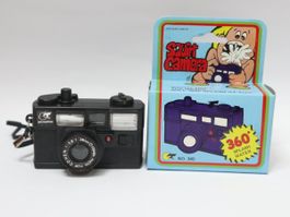 Vintage Wasserspritz Foto-Kamera Wasserkammera NOS Scherz