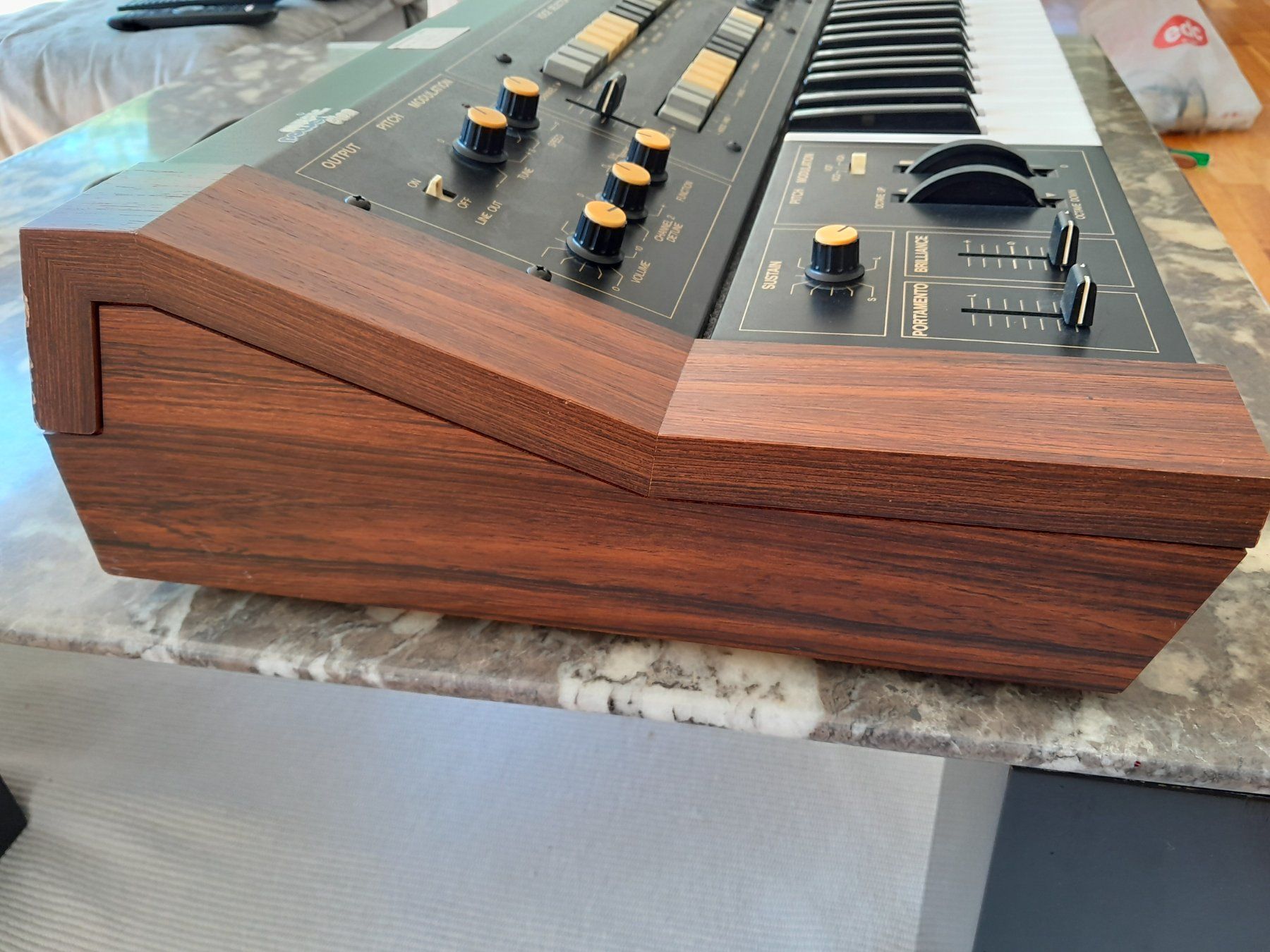 Yamaha Strumenti musicali: YAMAHA CS15D Dual Channel Synthesizer – Usato da Vevey venduto da Aveelu 6