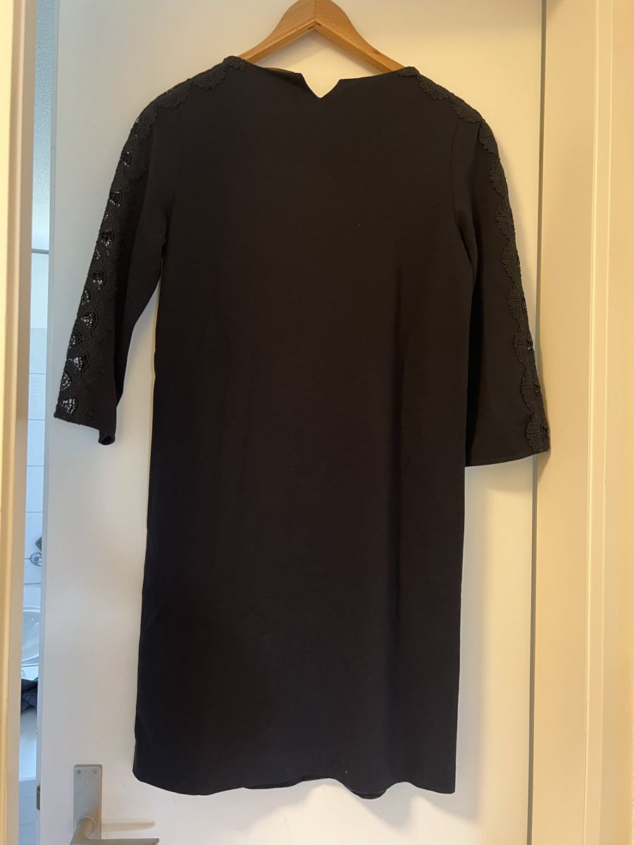 Massimo Dutti Vestiti: Massimo Dutti Kleid mit Spitze Grösse S schwarz elegant – Nuovo (secondo la descrizione) da Schlieren venduto da SB_LO 4