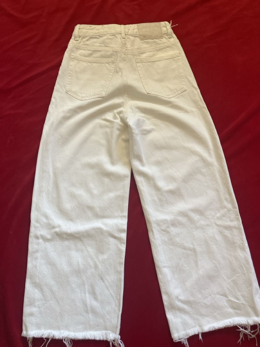 Pull&Bear Jeans: Pull&Bear Jeans Weiss Grösse 34 neuwertig – D'occasion à Muralto par jac_hkz5 3
