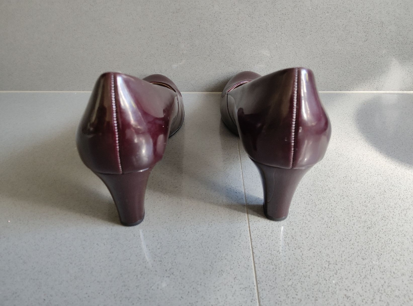 Gabor Scarpe da donna: GABOR PUMPS Gr. 40/ Bordeaux Lackleder – Nuovo (secondo la descrizione) da Minusio venduto da Todesca 2