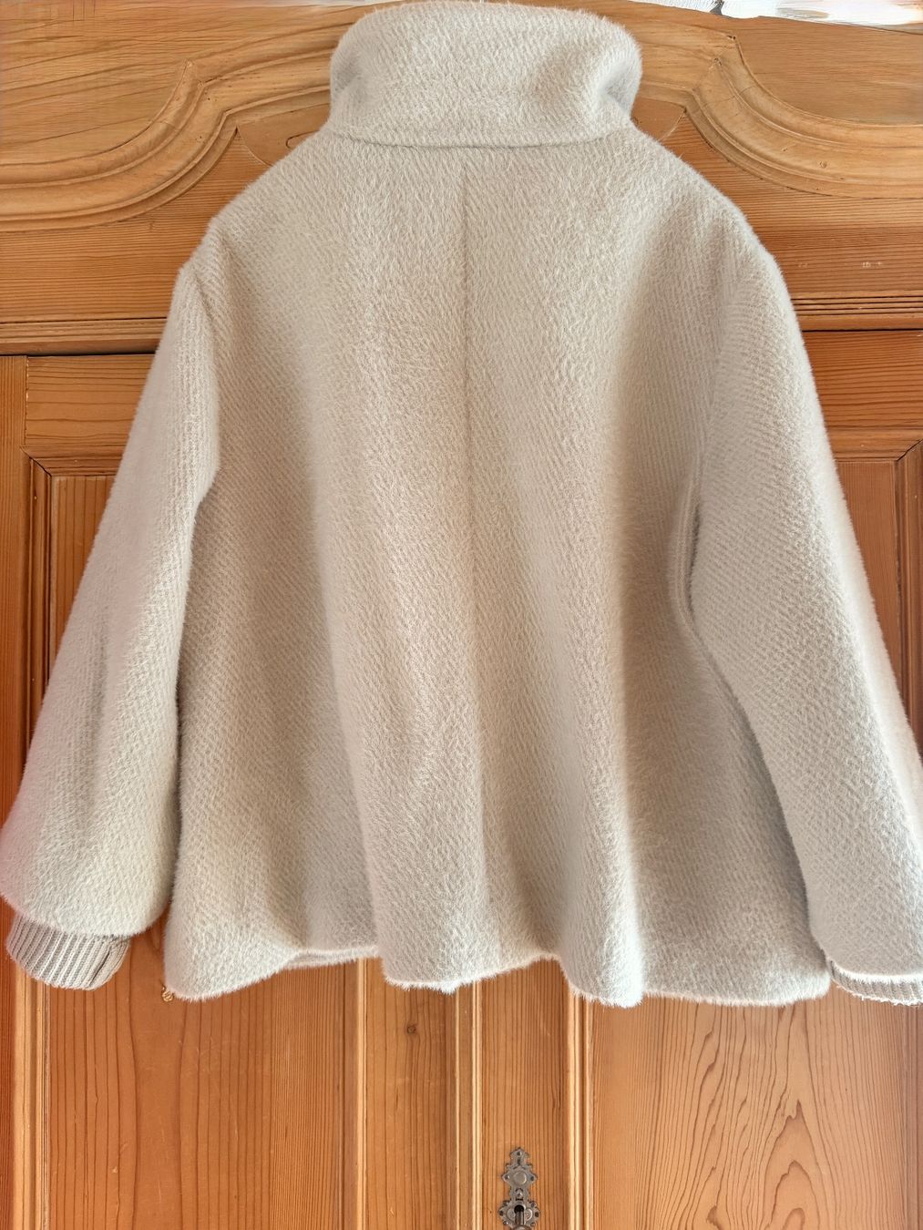 Vestes: Jacke S. Oliver – D'occasion à Mastrils par Laura8sevilla 1