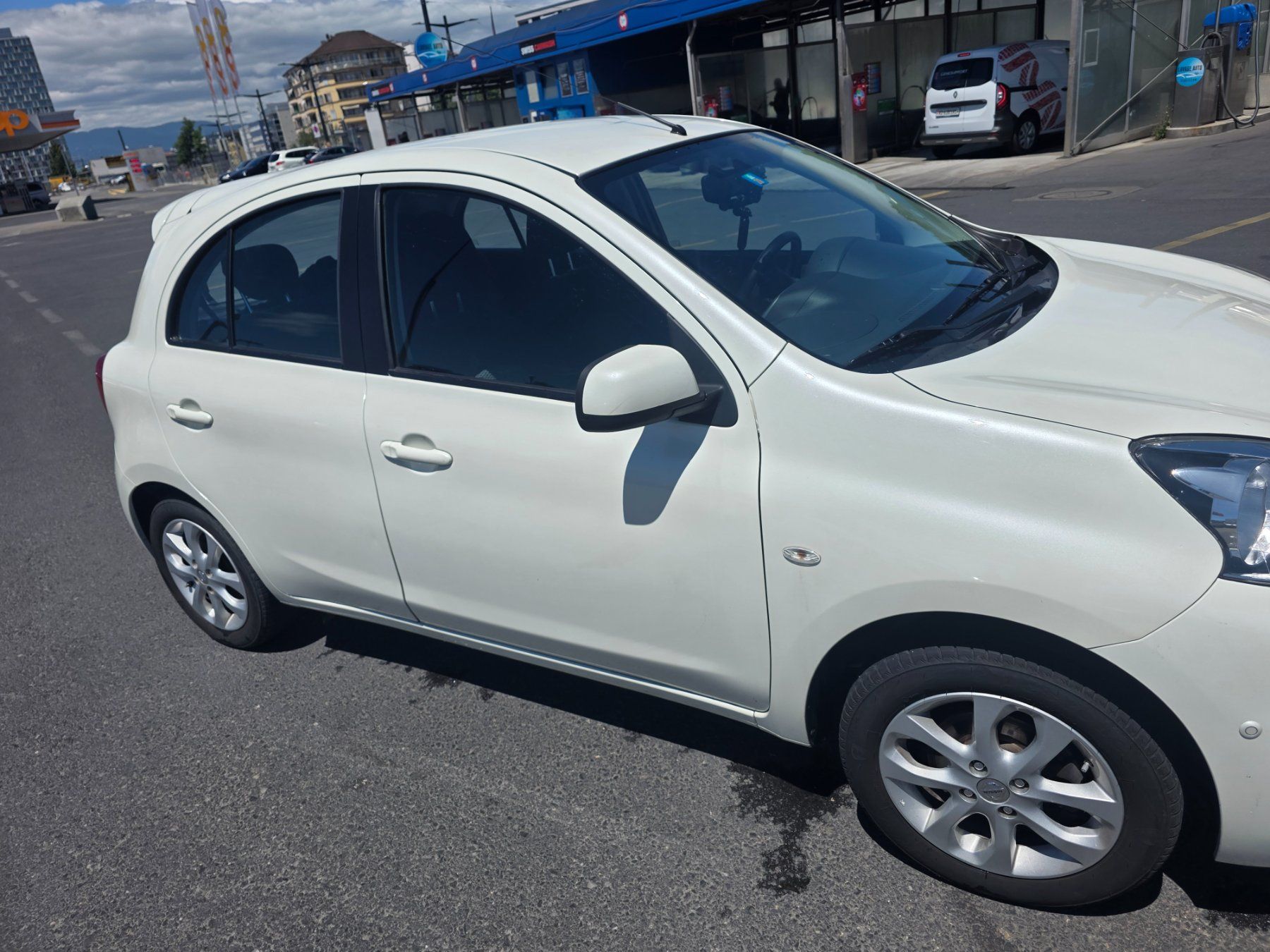 Nissan Automobili: NISSAN MICRA – Usato da Lausanne venduto da kra_8gdy 4