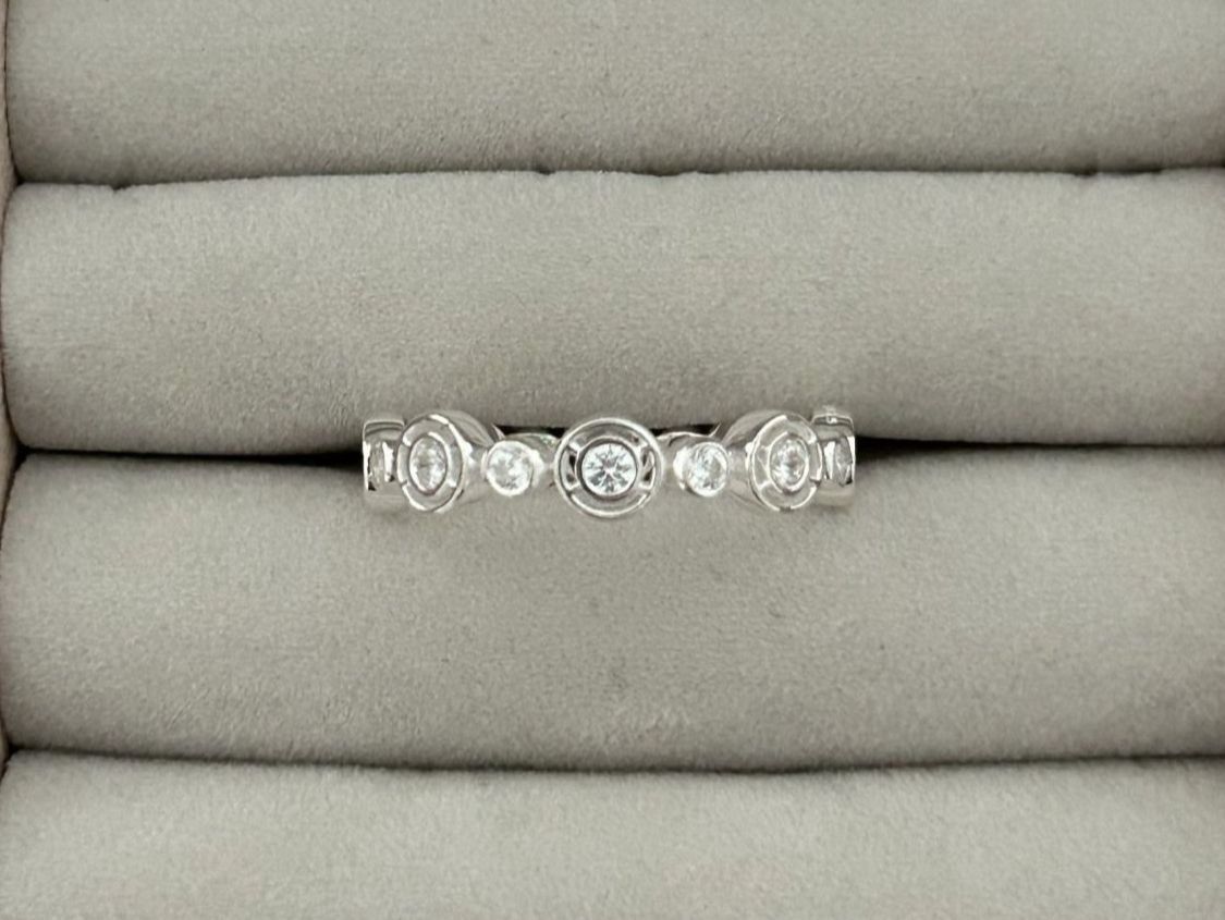 Thomas Sabo Anelli: Original Thomas Sabo Ring Kreise mit weissen Steinen Silber – Nuovo (secondo la descrizione) da Rheinfelden venduto da Boutique_Luxe