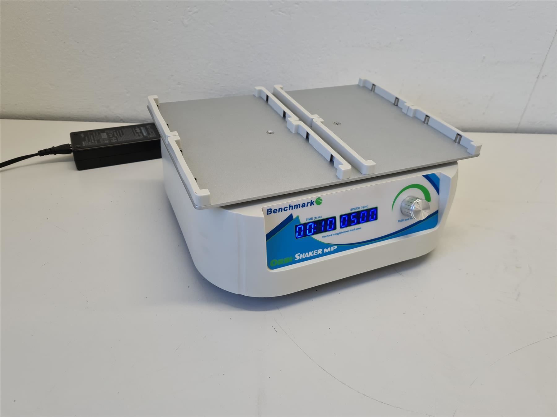 Laborzubehör: Benchmark OrbiShaker JR Modell BT1500 – Gebraucht aus Niederdorf von LeptonAG_Labor