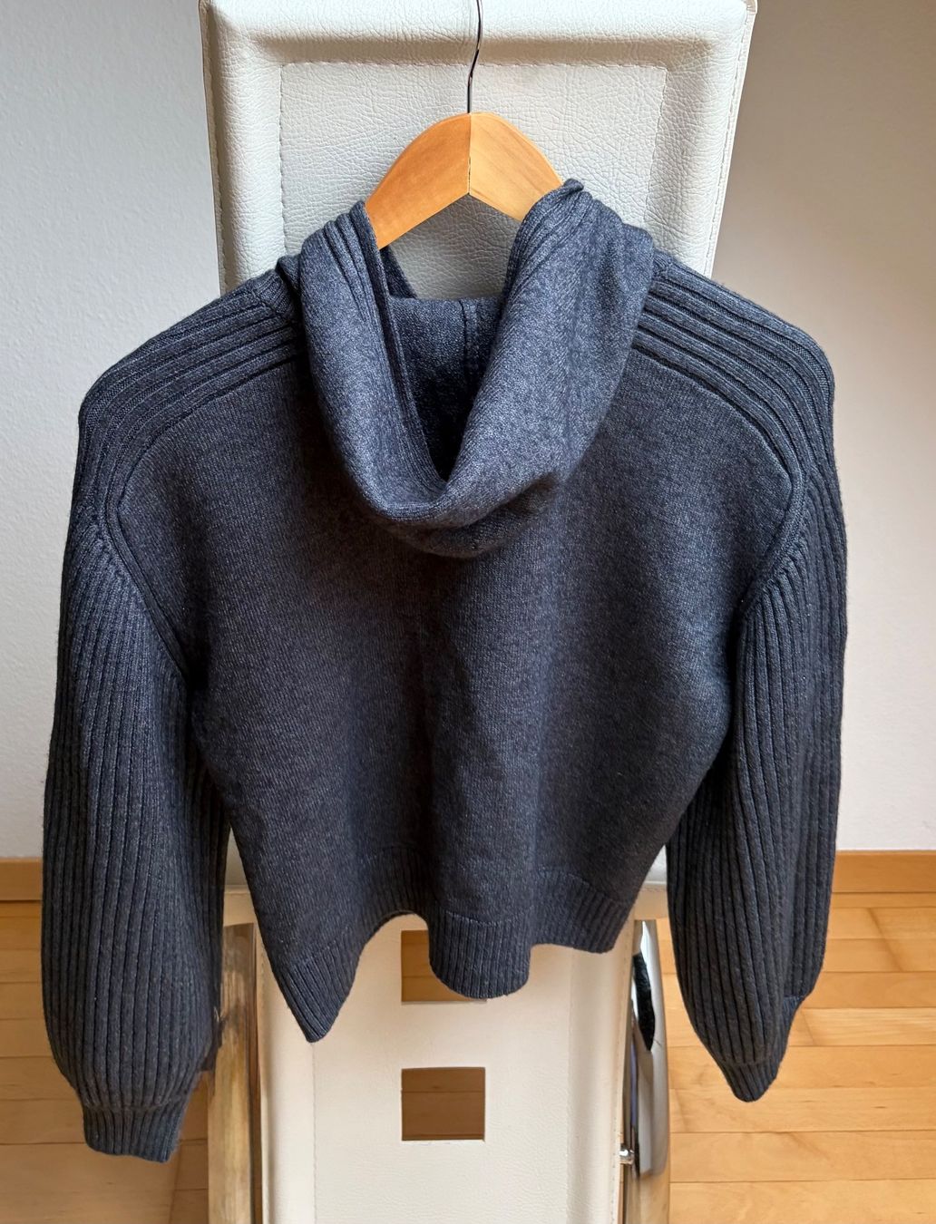 Stefanel Pullover & Sweatshirts: Stefanel Wolle Pullover Gr.S/M – Gebraucht aus Unterägeri von Jutka_04 2