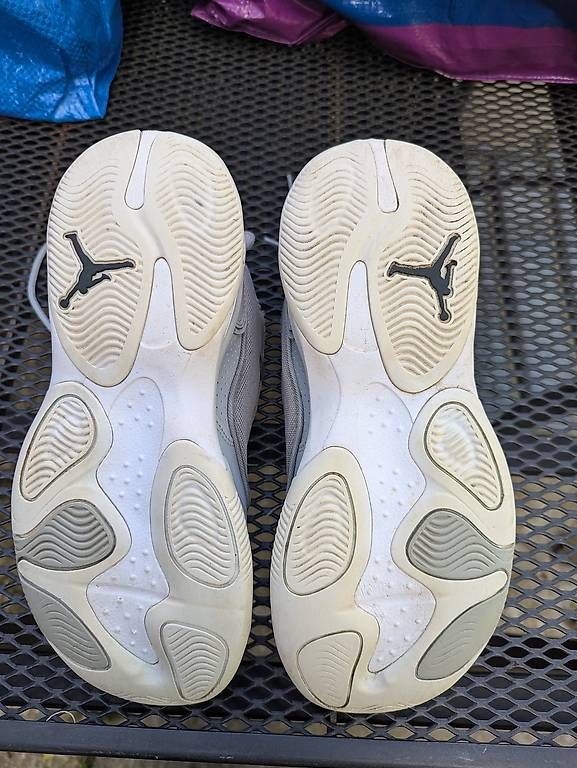 Chaussures hommes: Basket Jordan 41 – D'occasion à Villeret par zouille9 2