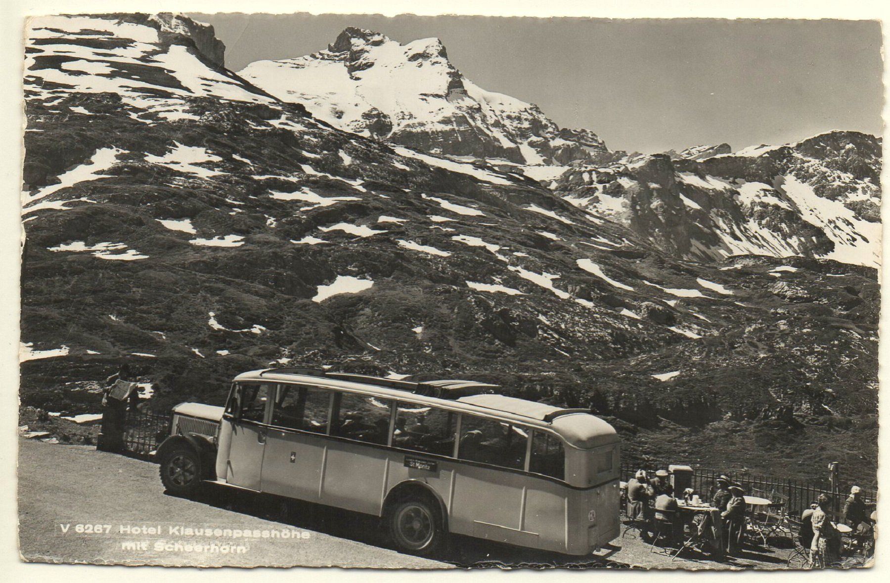 Cartoline postali: HOTEL KLAUSENPASSHÖHE Postauto Saurer – Usato da Jona venduto da philajona