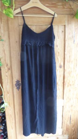 Schwarzes langes Kleid mit Spagettiträgern Gr 38/40