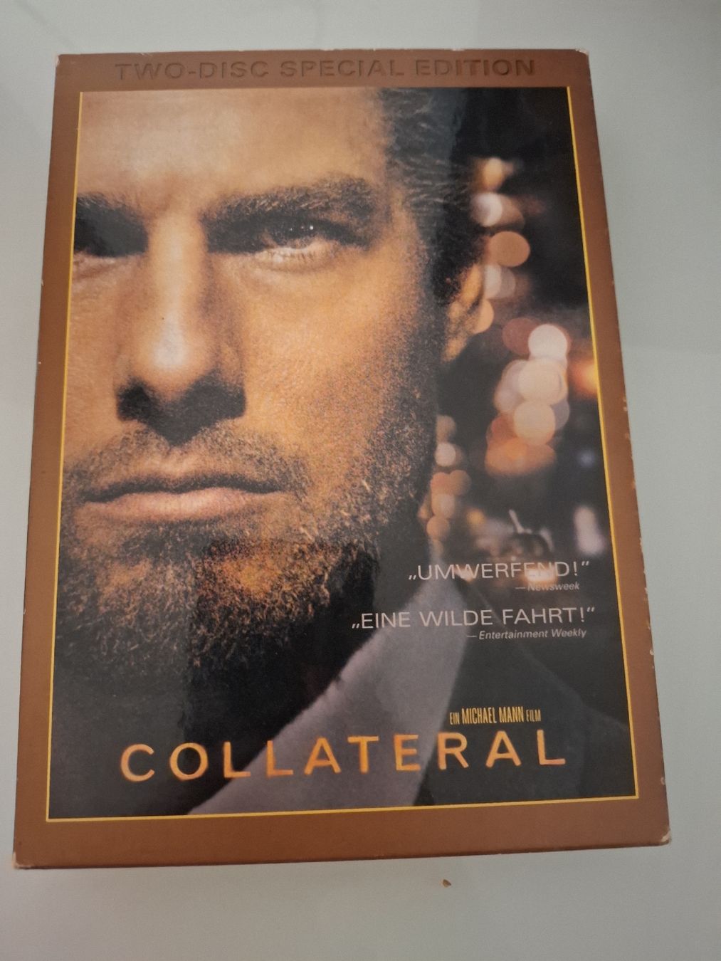 Alle DVDs: DVD Collateral Michael Mann Two-Disc Special Edition – Gebraucht aus Lupfig von leo_t29r