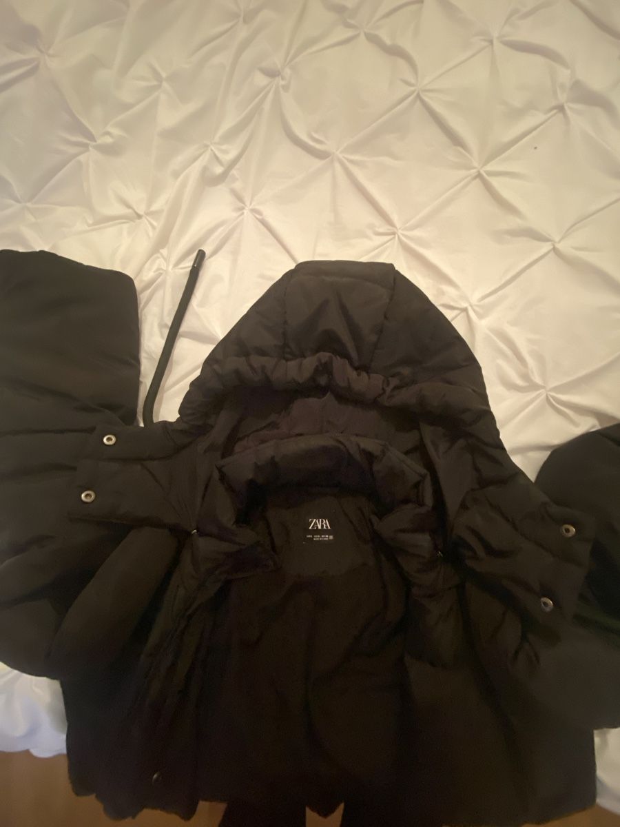 Zara Giacche: Zara Daunenjacke – Usato da Zürich venduto da age5. 2