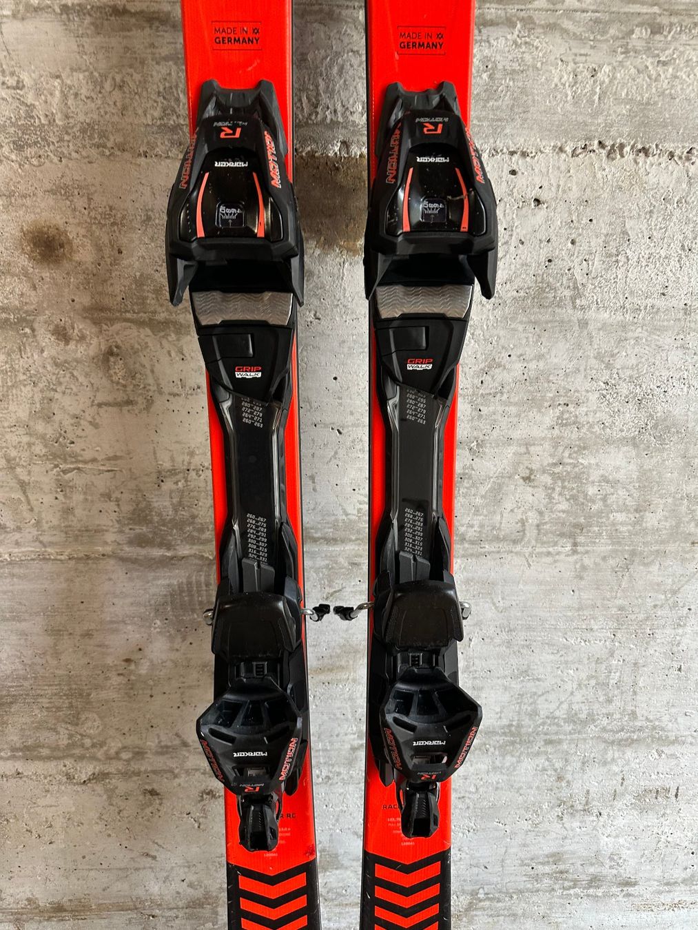 Völkl Sci: Völkl Racetiger RC Ski 165CM – Usato da Emmenbrücke venduto da karkarkar 3