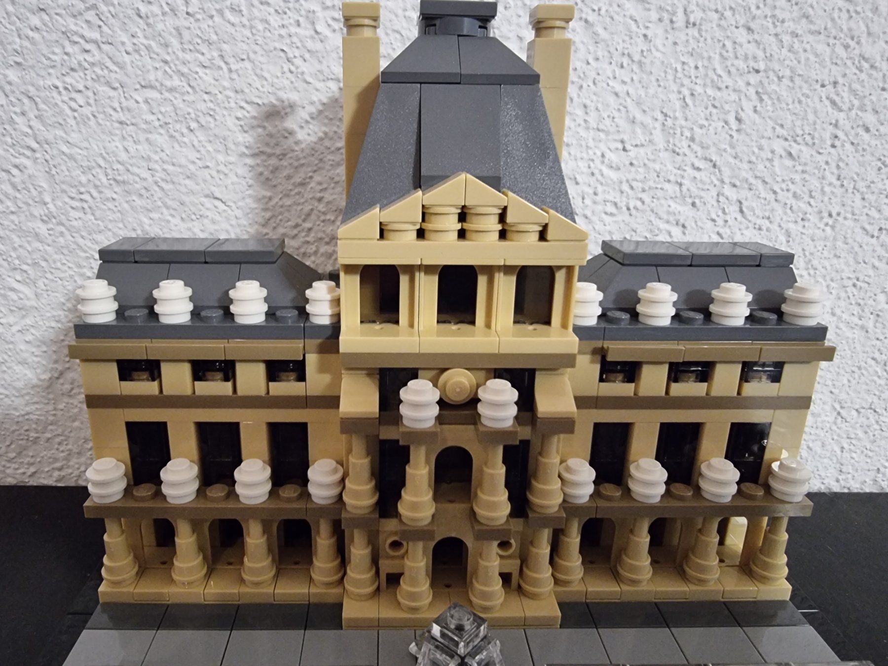 Lego Kit di costruzioni: LEGO Architecture 21024 - Louvre - Complet – Usato da Charmey (Gruyère) venduto da winner-winner 5