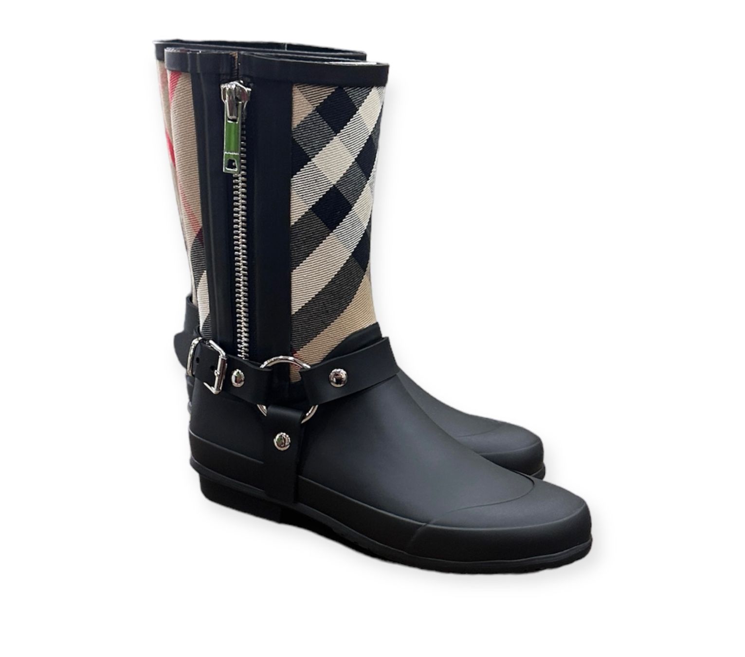 Burberry Chaussures femmes: Burberry Gummistiefel – Neuf avec emballage d'origine à Lachen SZ par HelvetiaLuxury 7