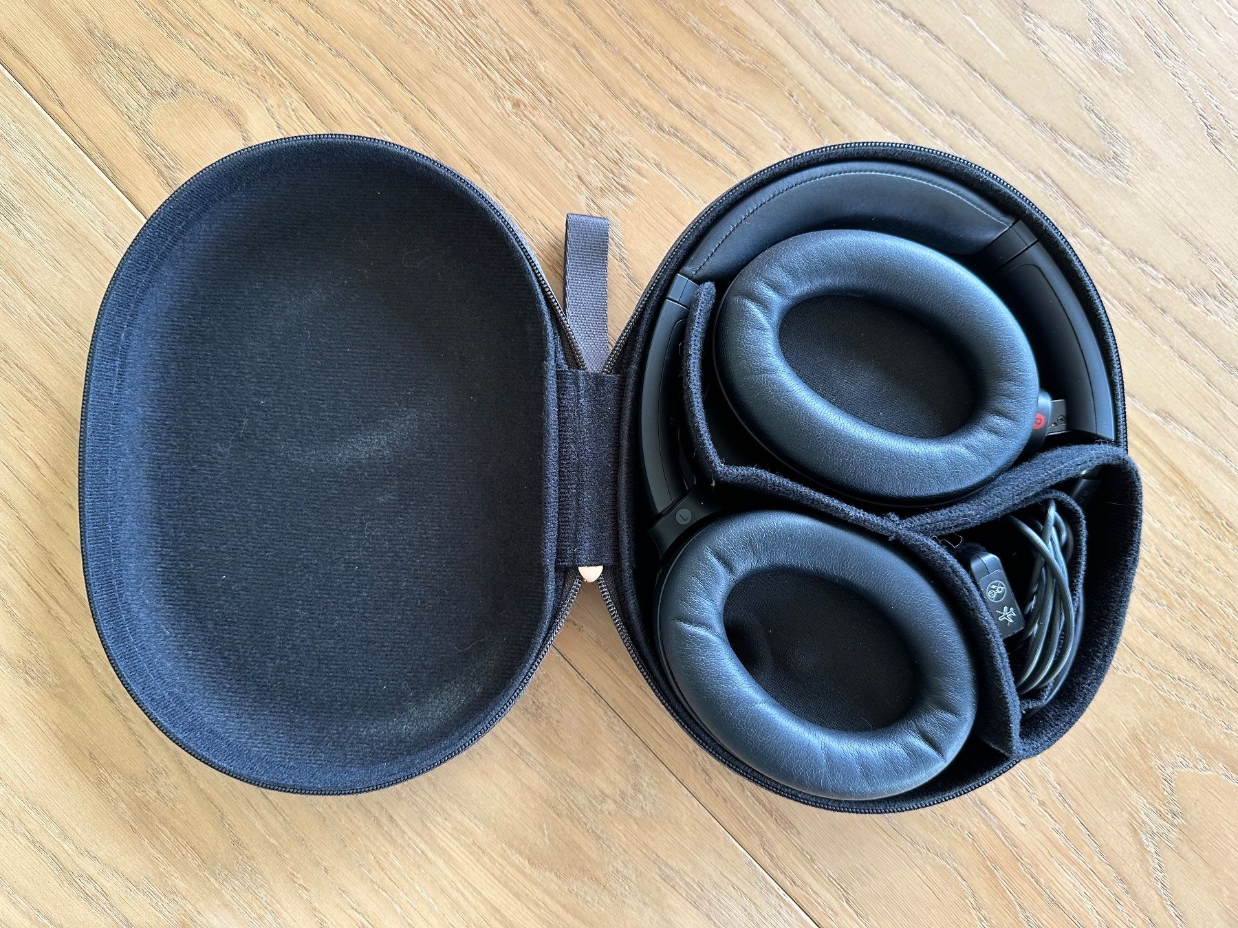 Sony Cuffie: Sony WH-1000XM4 – Usato da Belmont-Lausanne venduto da  1