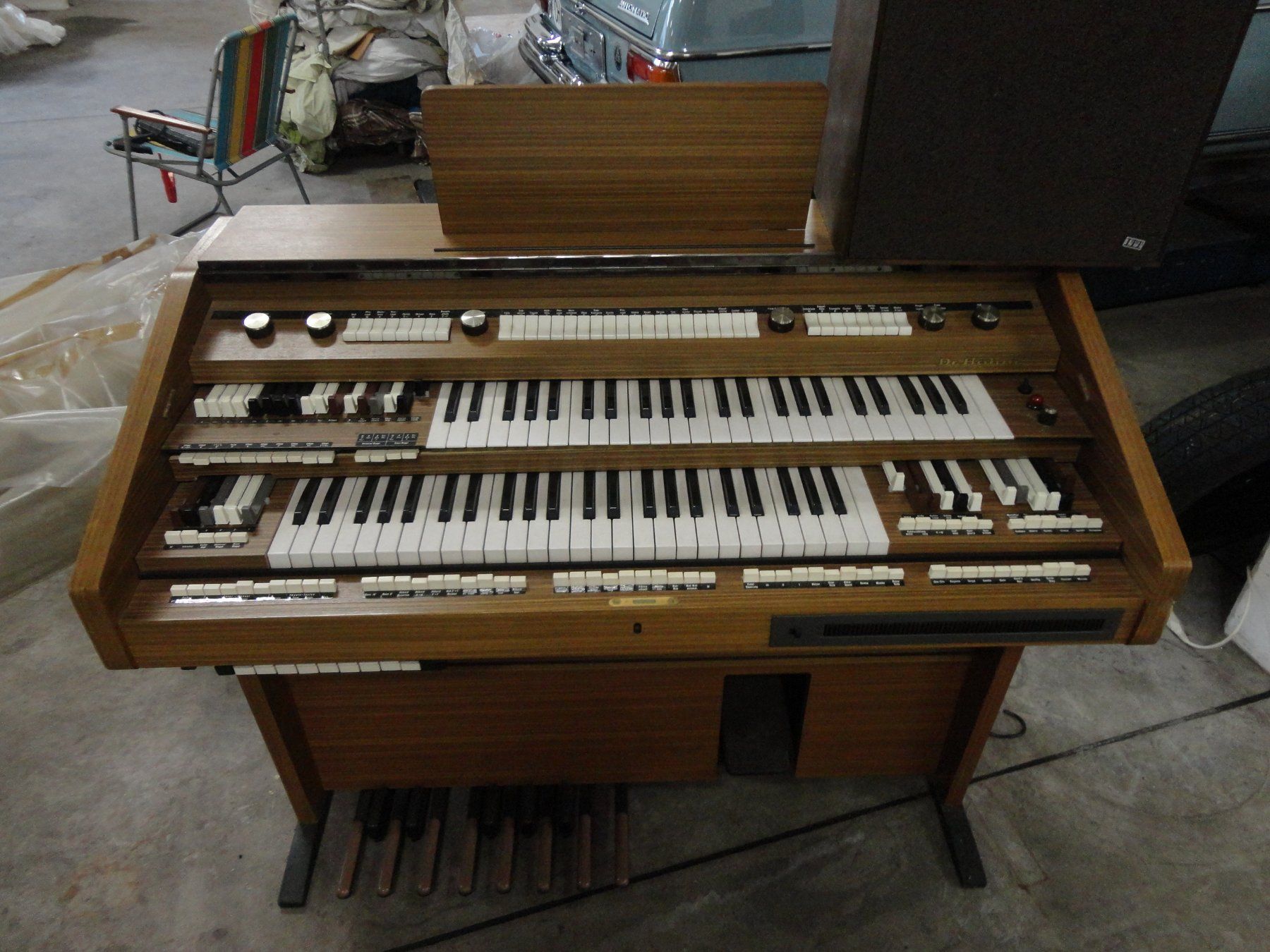 Strumenti musicali: Dr. Böhm Elektronische Orgel – Usato da Moosleerau venduto da CCars_Autohandel