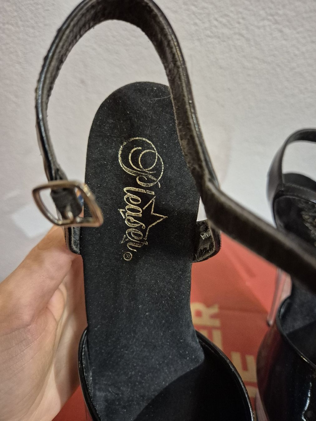 Scarpe da donna: tacchi alti marca pleaser – Usato da Roveredo GR venduto da mar_8nzd 2