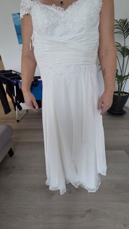 Hochzeitskleid Brautmode Wicky