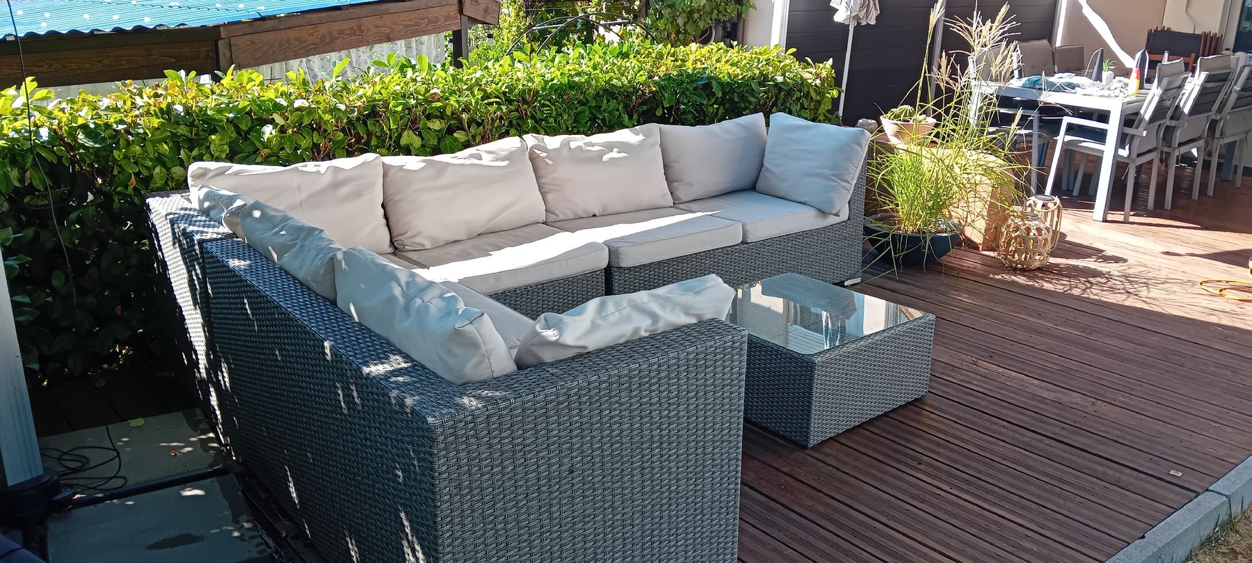 Divani: Gartenloung Ecksofa mit Tisch grau gebraucht – Usato da Gossau ZH venduto da gecko-7 8