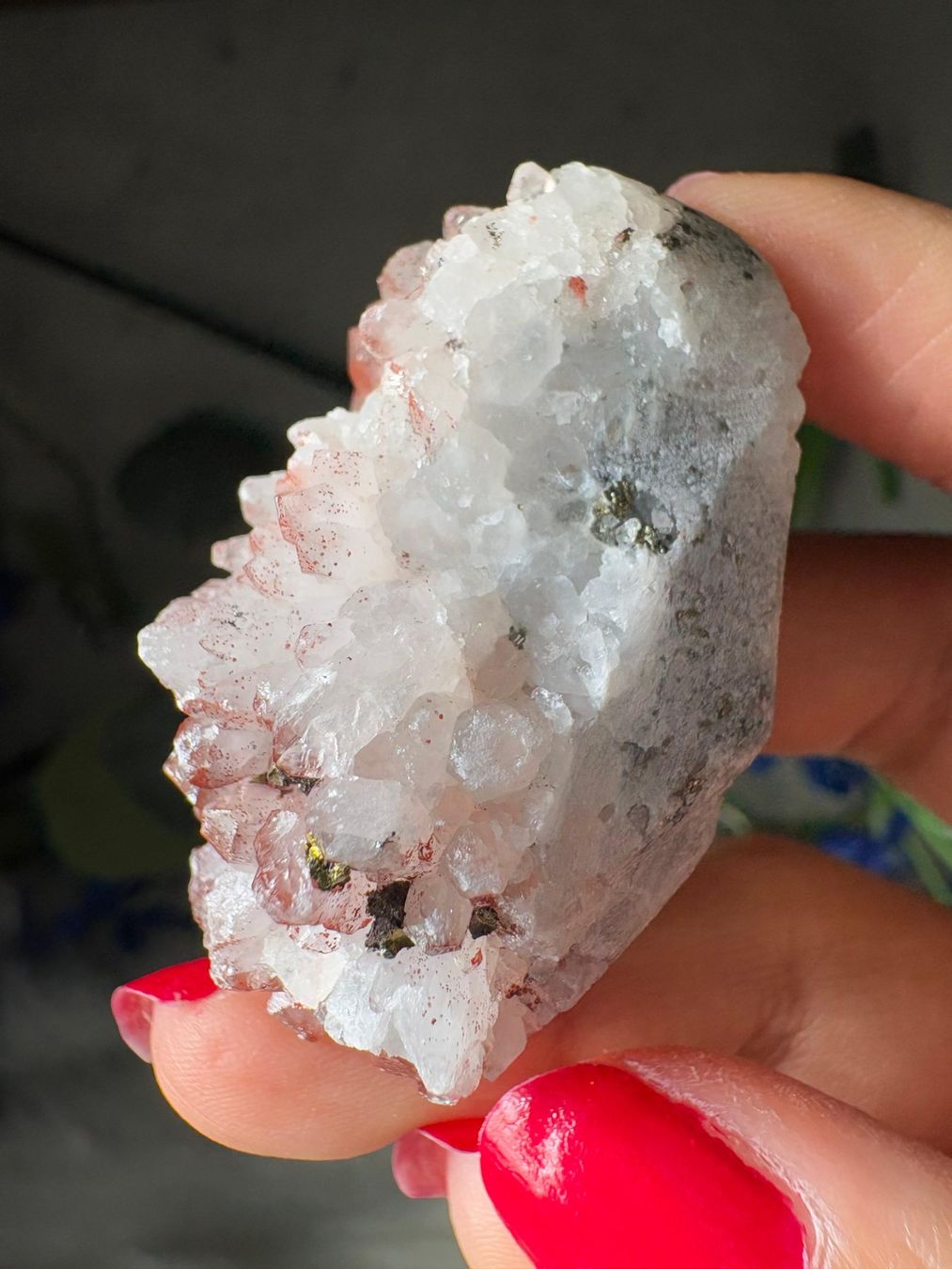 Minerali & Pietre curative: Pyrit auf rotem Quarz-Cluster – Nuovo e nell'imballaggio originale da Neuheim venduto da m.hald 6