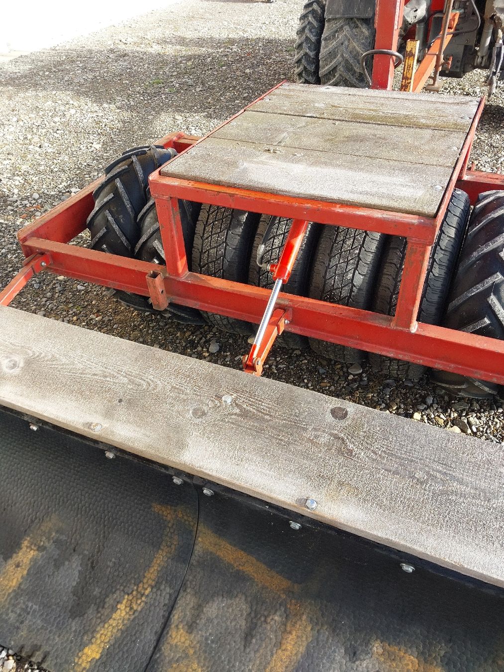 Tutte le macchine: Pistenwalze, Pneuwalze, Spurwalze – Usato da Willerzell venduto da unimog84 4