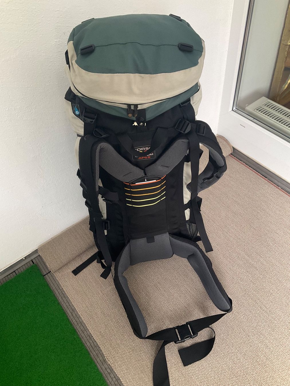 Sacs à dos: Reise Rucksack – D'occasion à Hittnau par Bachmann11 1