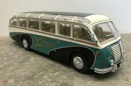 Saurer 3-CH Reise Car "Bachmann Kölliken grün / schwarz /