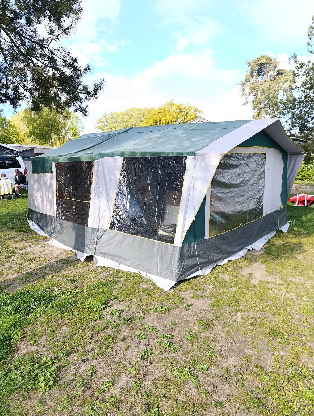 Camping Fahrzeuge: tente remorque – Gebraucht aus cormerod von dr.boost 1