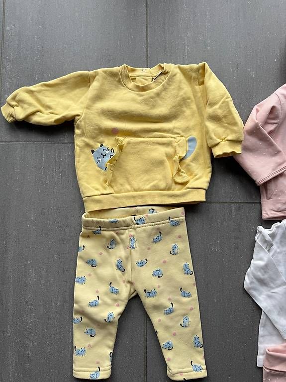 Lotti & Set di vestiti: Neuwertiges Mädchenset, Grösse 62 – Usato da Volketswil venduto da mei_myy5 1