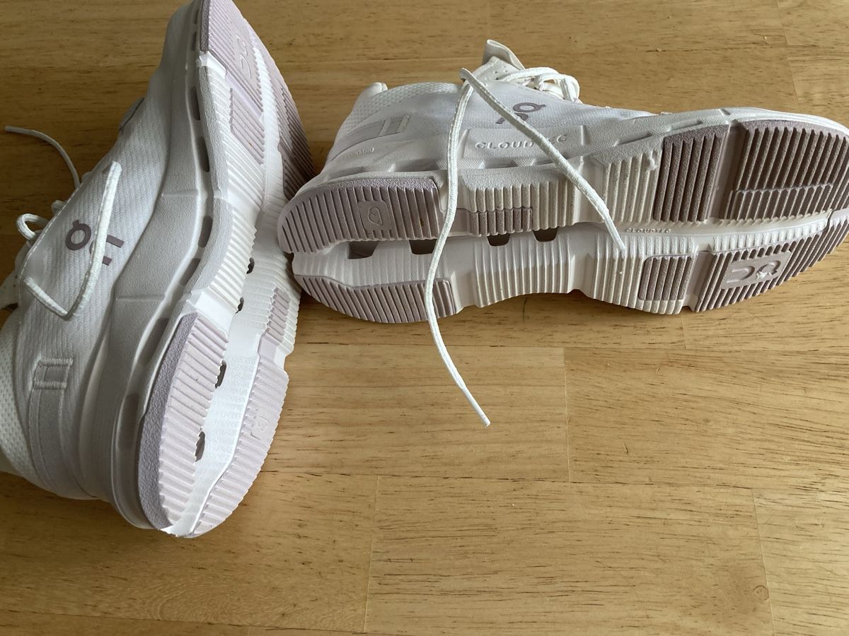 Damenschuhe: ON cloudtec Sneakers Gr. 38.5 – Gebraucht aus Affoltern am Albis von rollotomasi 4