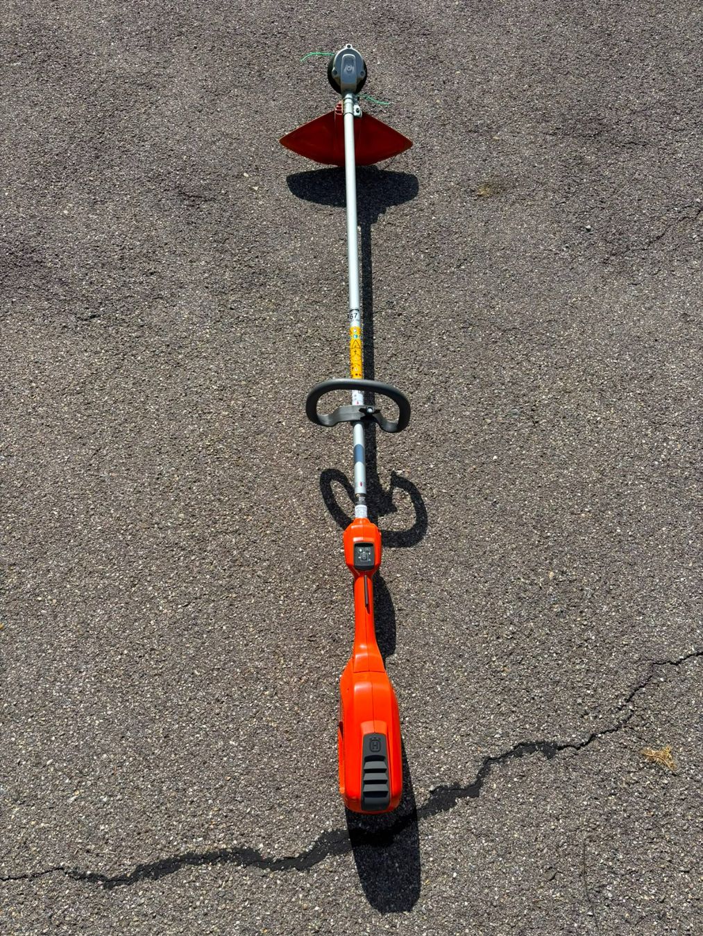 Husqvarna Tagliaerba: Husqvarna Akku-Trimmer – Usato da Hittnau venduto da guggeli90