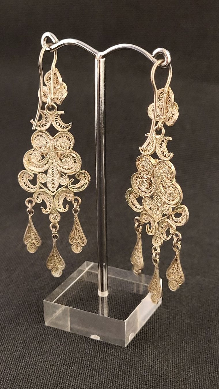 Orecchini pendenti & Orecchini a lobo: Filigrane Ohrhänger TRACHTENSCHMUCK – Usato da Basel venduto da spinne02 4