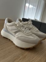 Neue kombinierte running-sneaker von Zara