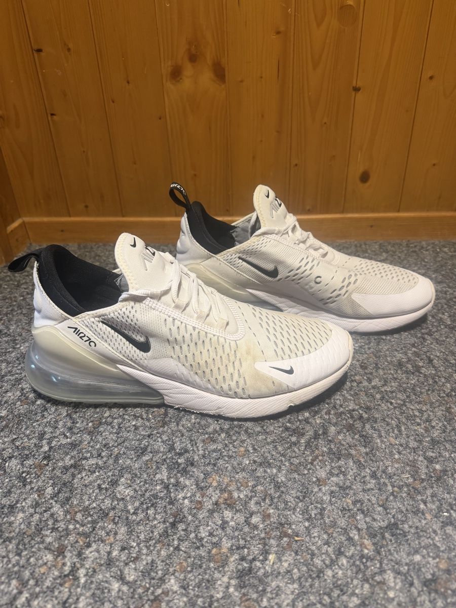 Nike Chaussures hommes: NIKE AIR MAX 270 SNEAKER – D'occasion à Vilters par sele08_ale08