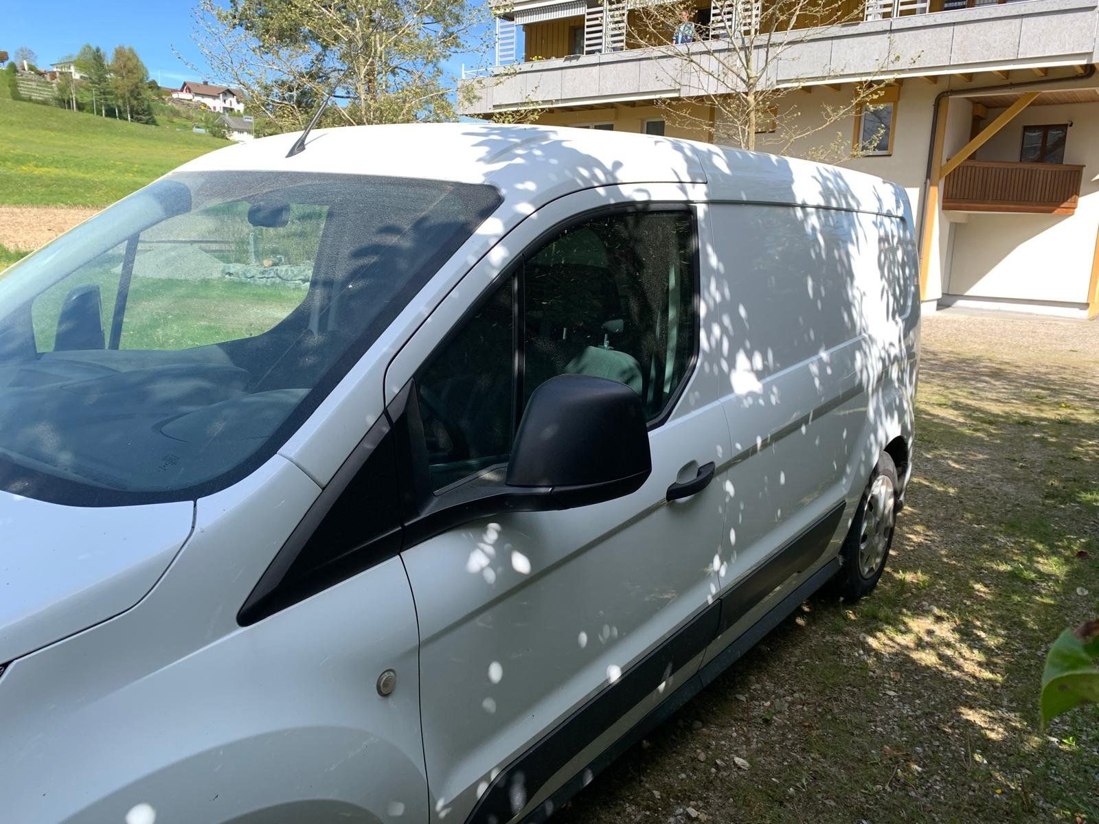 Ford Nutzfahrzeuge: Ford Transit Connect ... CM3  3 998 ... 73.5  KW – Gebraucht aus Bütschwil von nxrerubj 2