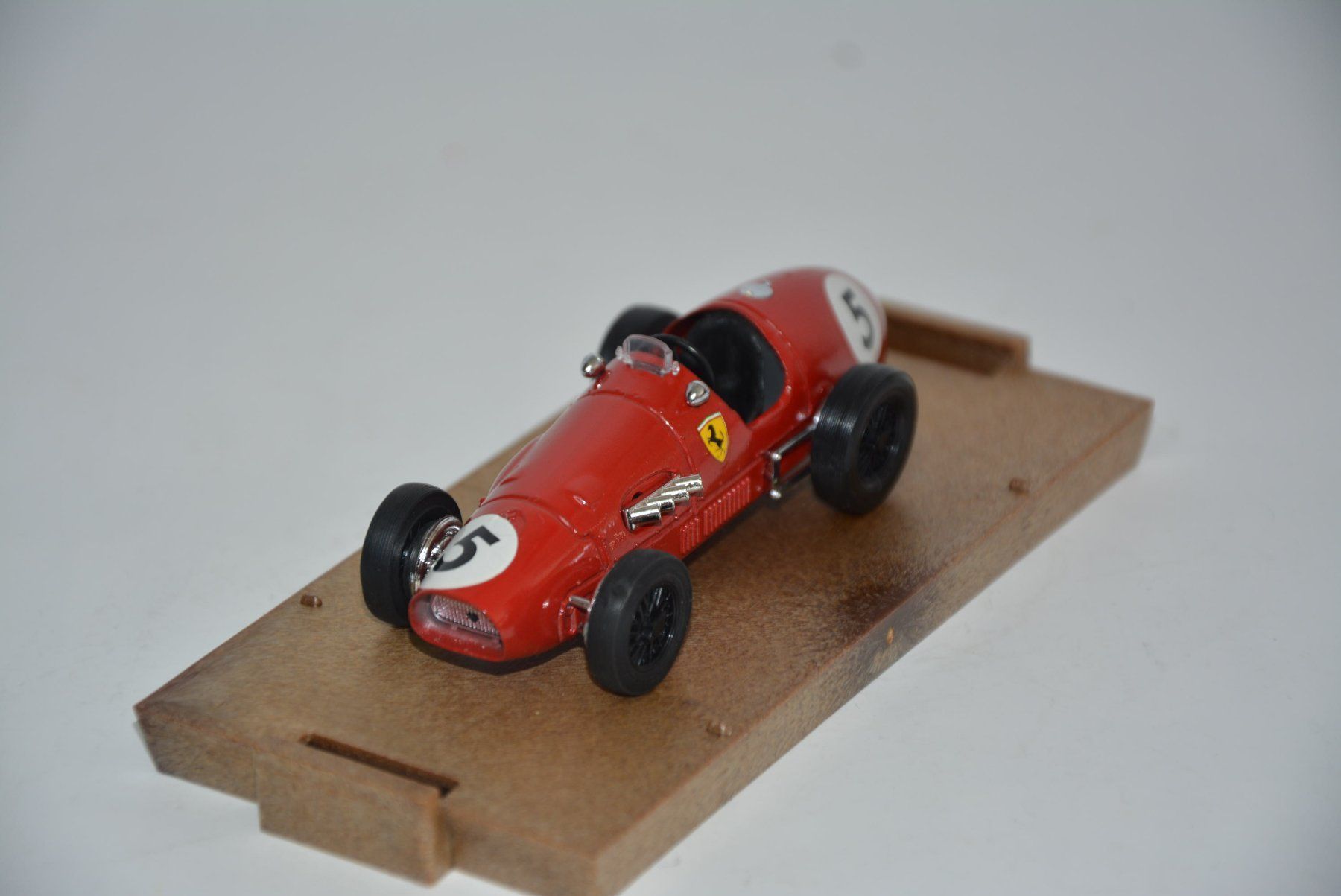 Ferrari Modellini d'auto: Ferrari 500 F2 1952 , Brumm , 1:43 – Nuovo e nell'imballaggio originale da Goldach venduto da Feivel9 2