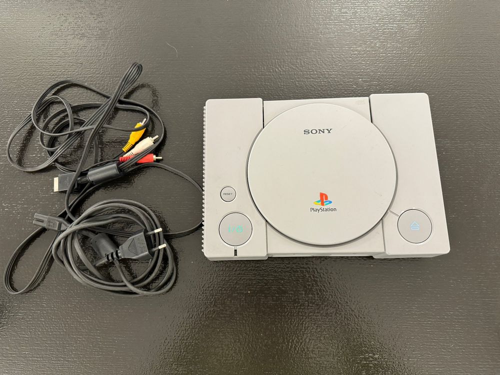 PlayStation 1 - erste Generation PS, PS1, funktioniert | Kaufen auf Ricardo