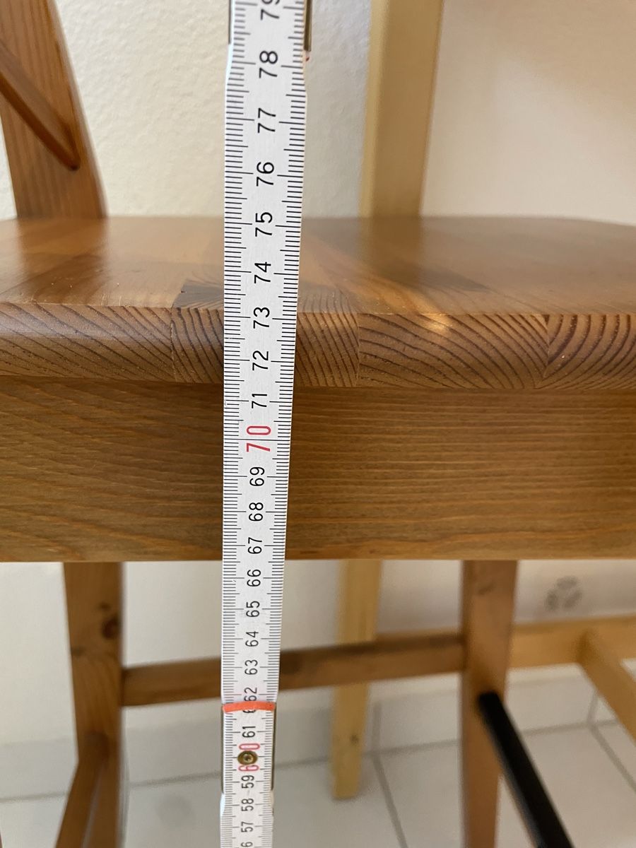 Ikea Set di tavolo e panche: Stehtisch mit 2 Barhocker IKEA – Usato da Zollikerberg venduto da ale_njx2 6