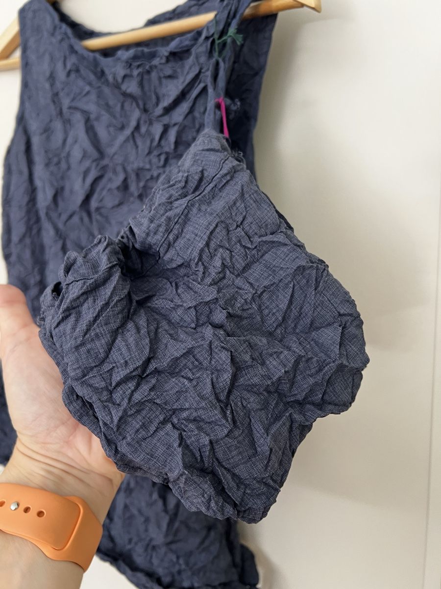 Tops: Carol Young Navy Crinkled Top, Size S – Neu (gemäss Beschreibung) aus Genève von jud_xrl8 5