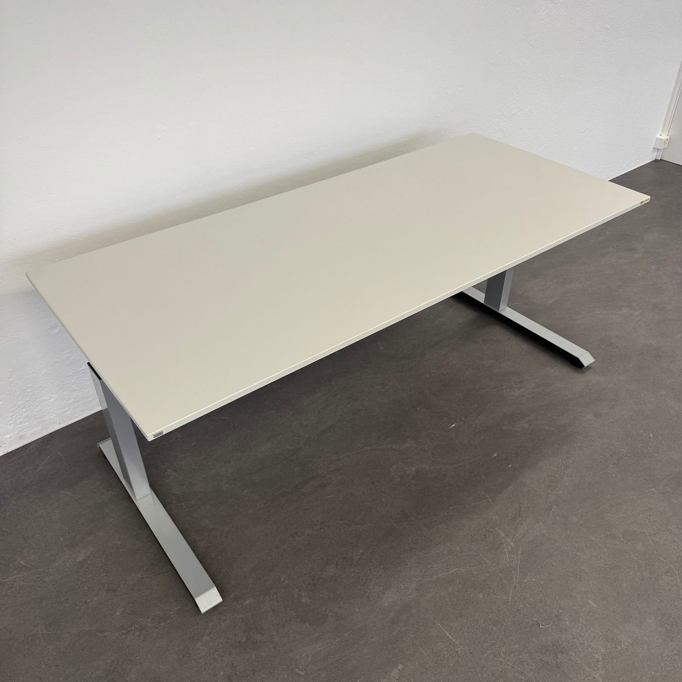 Sedus Scrivanie: Sedus temtation c Schreibtisch – Usato da Schönenwerd venduto da mcofficeshop 1