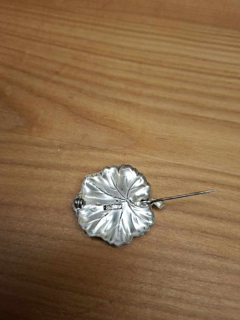 Spille & Fermagli: Alte 800silber Brosche gepunzt – Usato da Ganterschwil venduto da HeidiuPeter