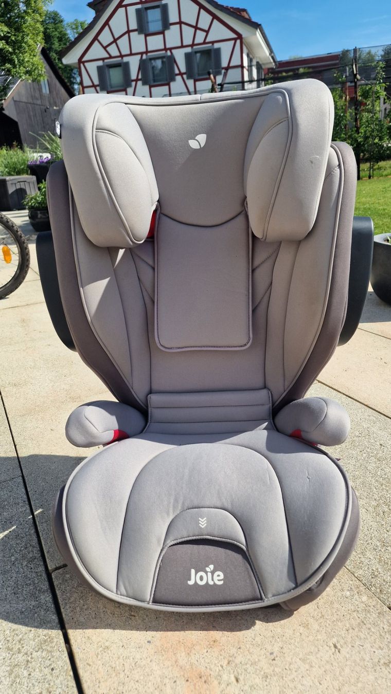 Joie Seggiolini per auto: Joie Kindersitz Autositz – Usato da Zürich venduto da andreisicoe