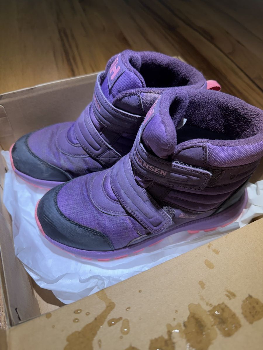 Scarpe per ragazze: winterschuhe helly hansen gr. 33 – Usato da Broglio venduto da kira76 3