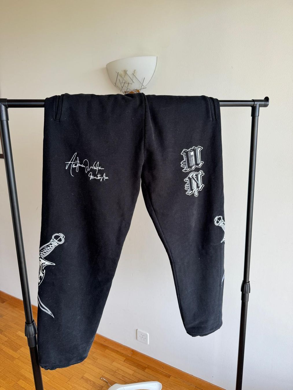 Completi: Combinaison sweat à capuche pantalons Unknown L/M – Usato da Blonay venduto da lucy20102012 3