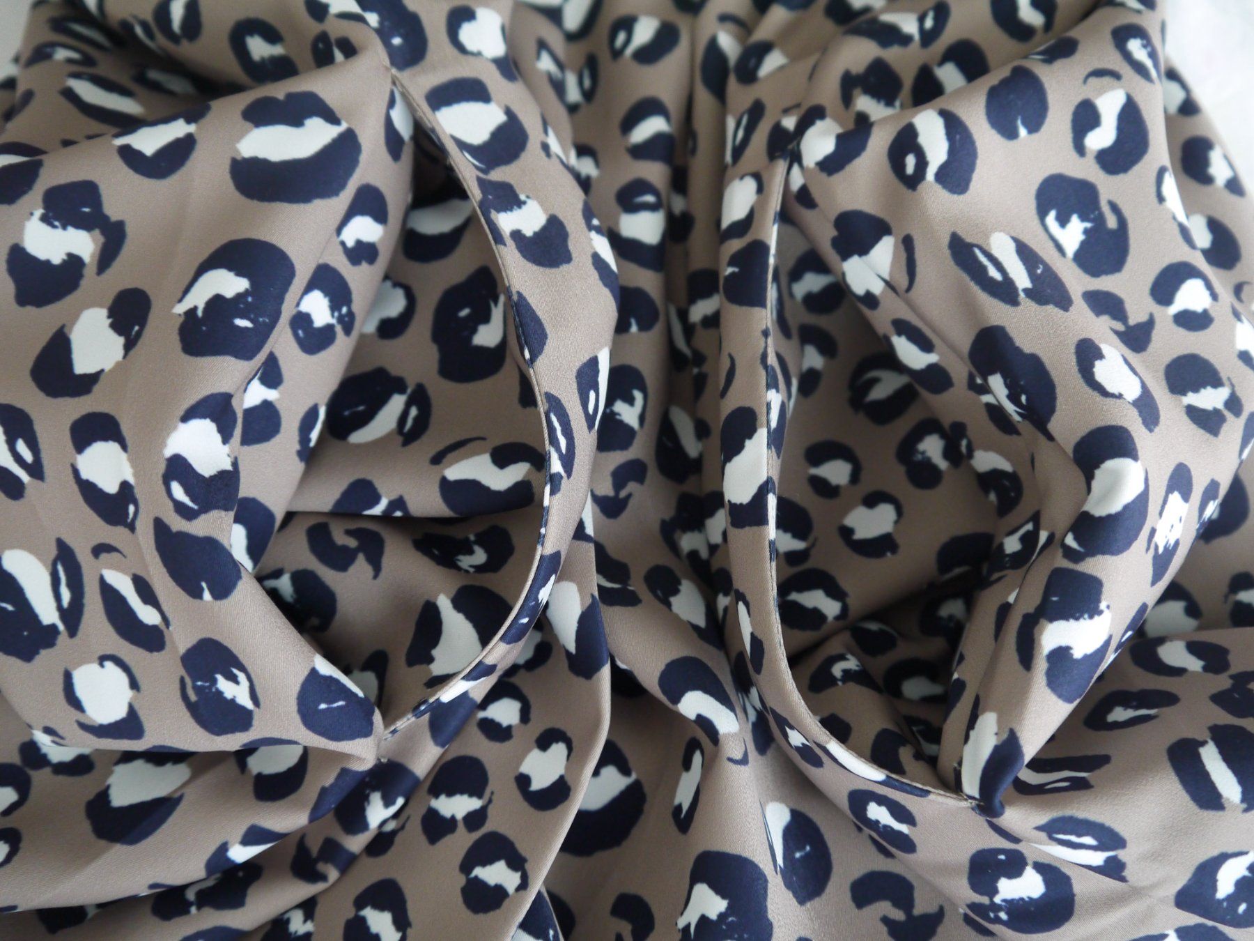 Hemisphere Kleider: HEMISPHERE Kleid Gr.S – Gebraucht aus Hagendorn von Blaf 3