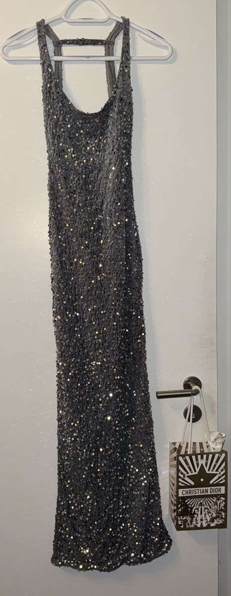 Vestiti: Pritty little things Kleid Paillettenkleid  – Usato da Obfelden venduto da cesarina10 9