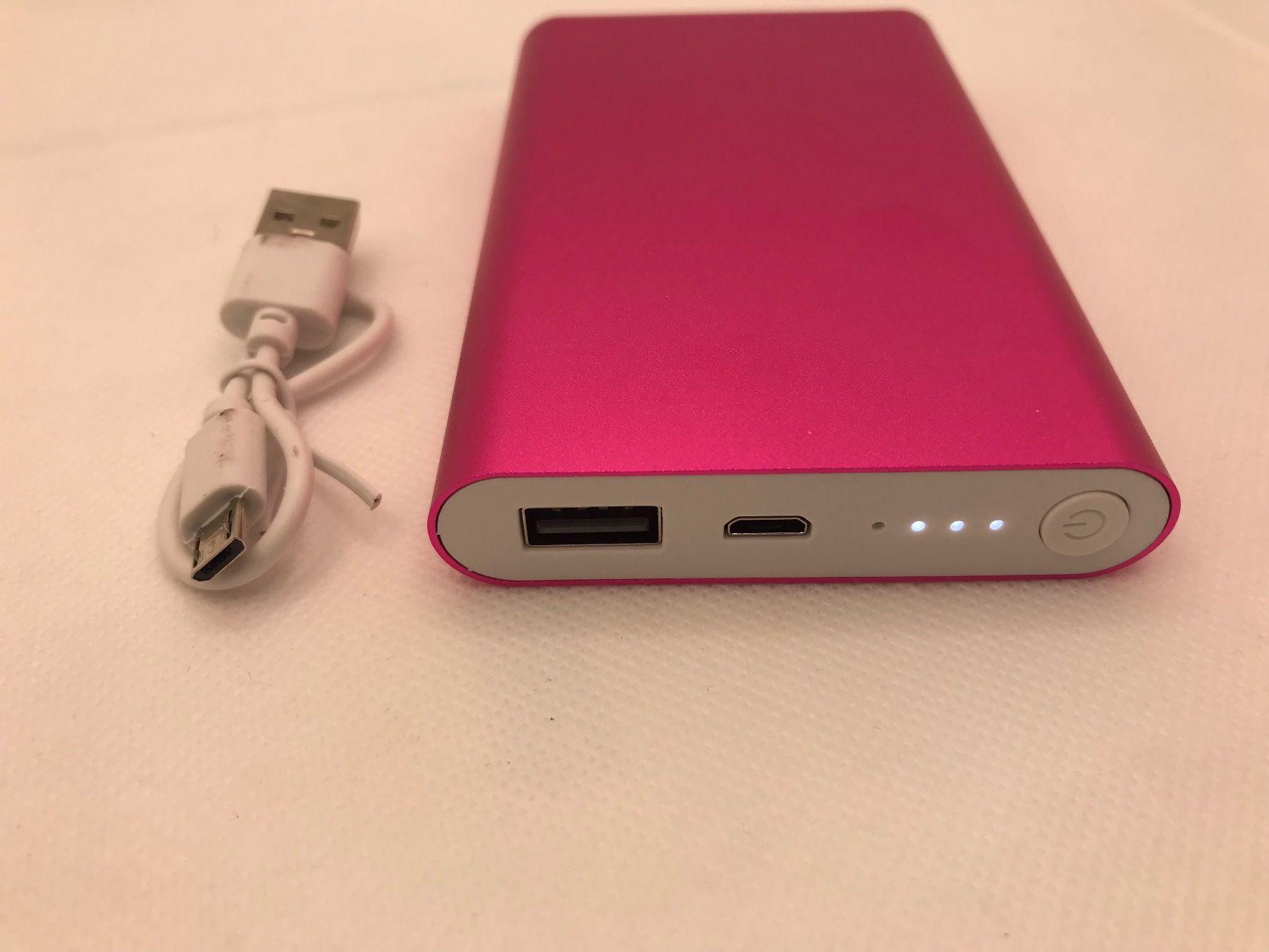 Batterie: Powerbank 10000mAh - neu pink – Nuovo e nell'imballaggio originale da Niederteufen venduto da mix18