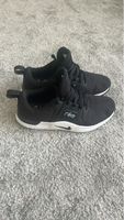 Nike Turnschuh - Grösse 36.5 - Schwarz